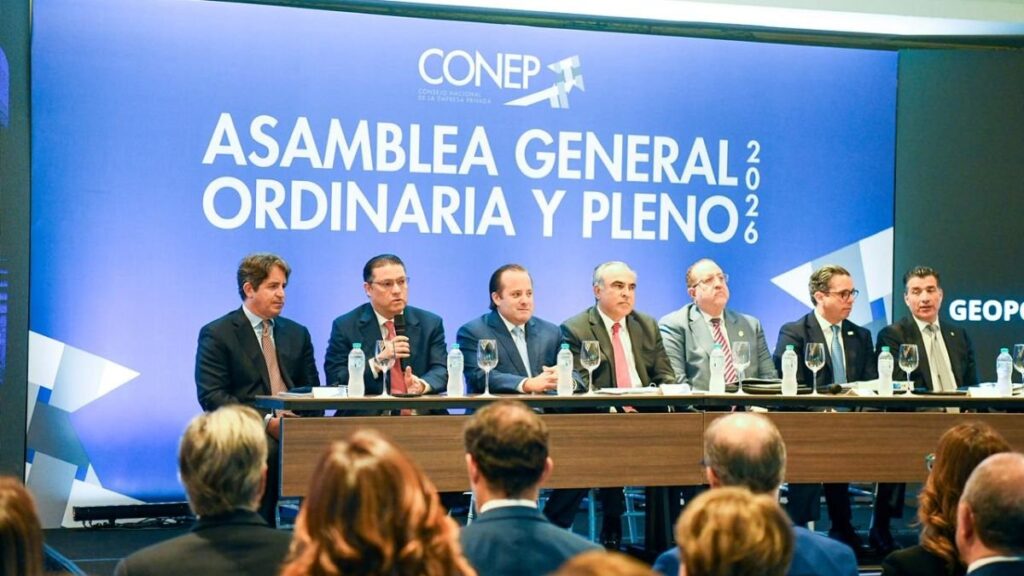 Gobierno asegura enfrenta crisis económica global con medidas para proteger a la población