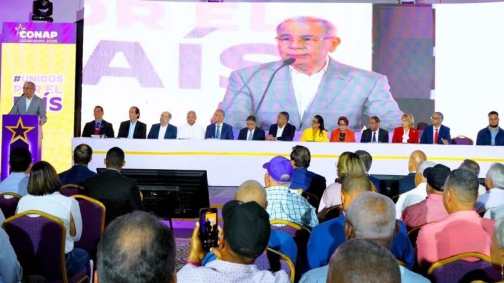 Danilo asegura PRM “no gana ni llevando al Papa” como candidato
