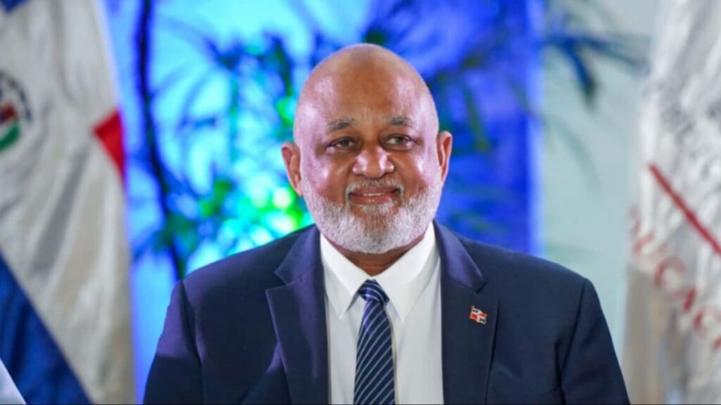 Estudio PISA evidencia avance en la calidad educativa dominicana durante gestión de Roberto Fulcar
